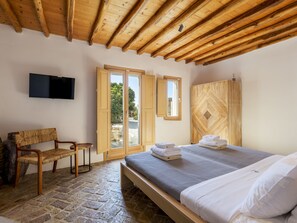 5 bedrooms, desk, iron/ironing board, free WiFi - Pure Mykonos | Villa in Paraga near Scorpios & Soho House | Private pool (Mykonos)
