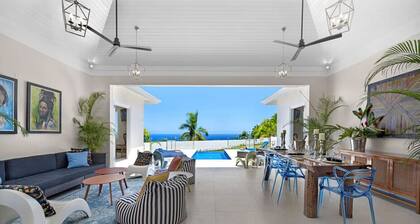 Hospitality Expert EL1: Private Pool, Beach, Chef