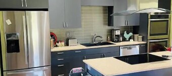 Remodeled 3 Bedroom Home, Fireplace & Large Yard