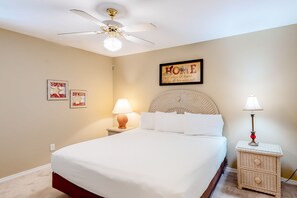 2 quartos, ferros/tábuas de passar roupa, Wi-Fi, roupa de cama