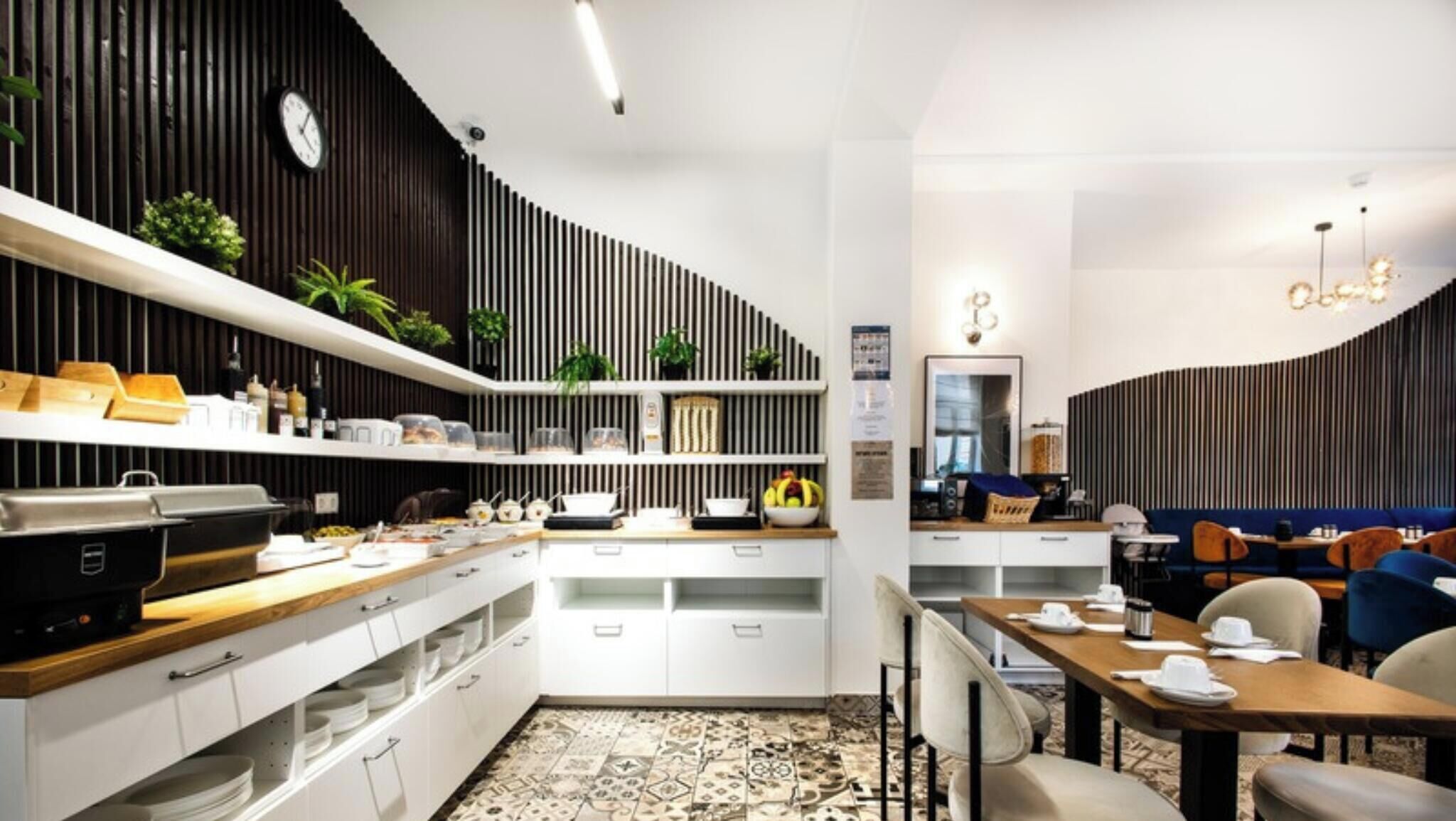 Morgenmadsbuffet hver dag (25 EUR pr. person)