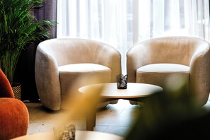 Lobby sitting area - Vayalen Boutiquehotel  (Vienna)