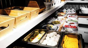 Daily buffet breakfast for a fee - Vayalen Boutiquehotel  (Vienna)