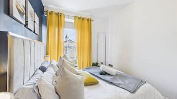 1 soveværelse, strygejern/strygebræt, internetforbindelse, sengetøj