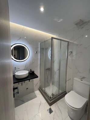 Appartement Supérieur, 1 chambre | Salle de bain