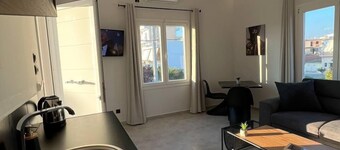 Elefsinian Mysteries Apartments