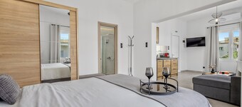 Elefsinian Mysteries Apartments