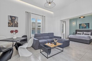 Superior Apartment, 1 Bedroom | Living area | 43-inch Smart TV with digital channels, TV - Elefsinian Mysteries Apartments (Elefsina)