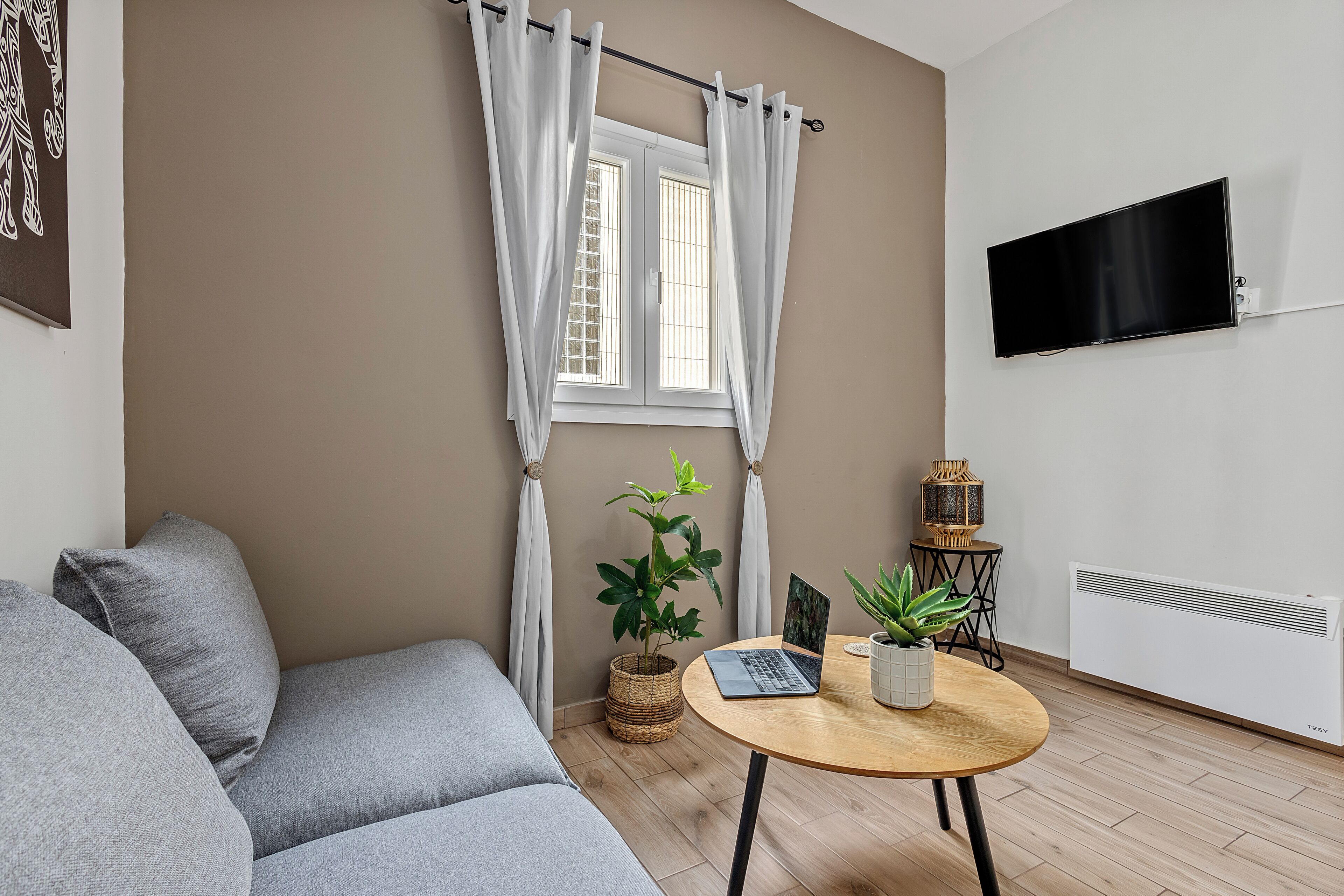 Signature Apartment, 1 Double Bed | Living room | 43-inch Smart TV with digital channels, TV