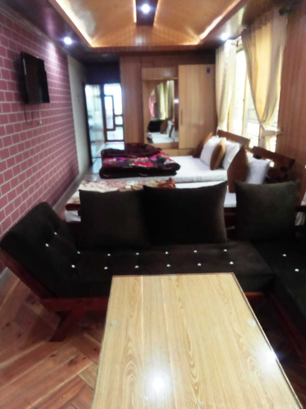 Standard Double Room | Iron/ironing board, free WiFi, bed sheets