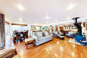 TV, DVD player, books, video library
