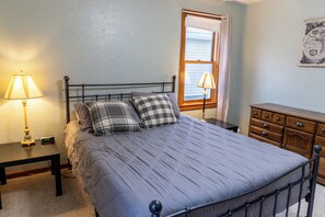 2 bedrooms, free WiFi, bed sheets