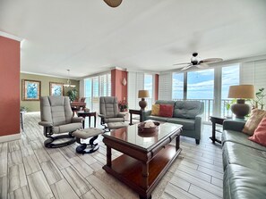 Téléviseur connecté, livres