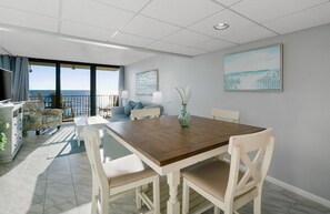 Dining - Pet Friendly 20lbs or Under! Beach Front! PW509 (Panama City Beach)