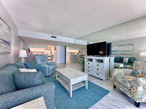 スマートテレビ、DVD プレーヤー、書庫