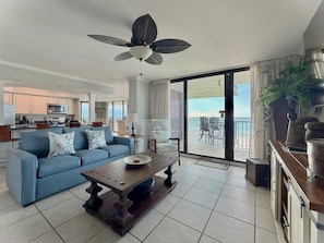 Smart TV, DVD player, books - BEACH Front 3Bed -2Bath Condo! PW512 (Panama City Beach)