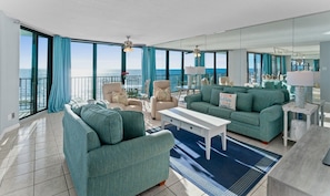 Smart TV, lettore DVD, libri