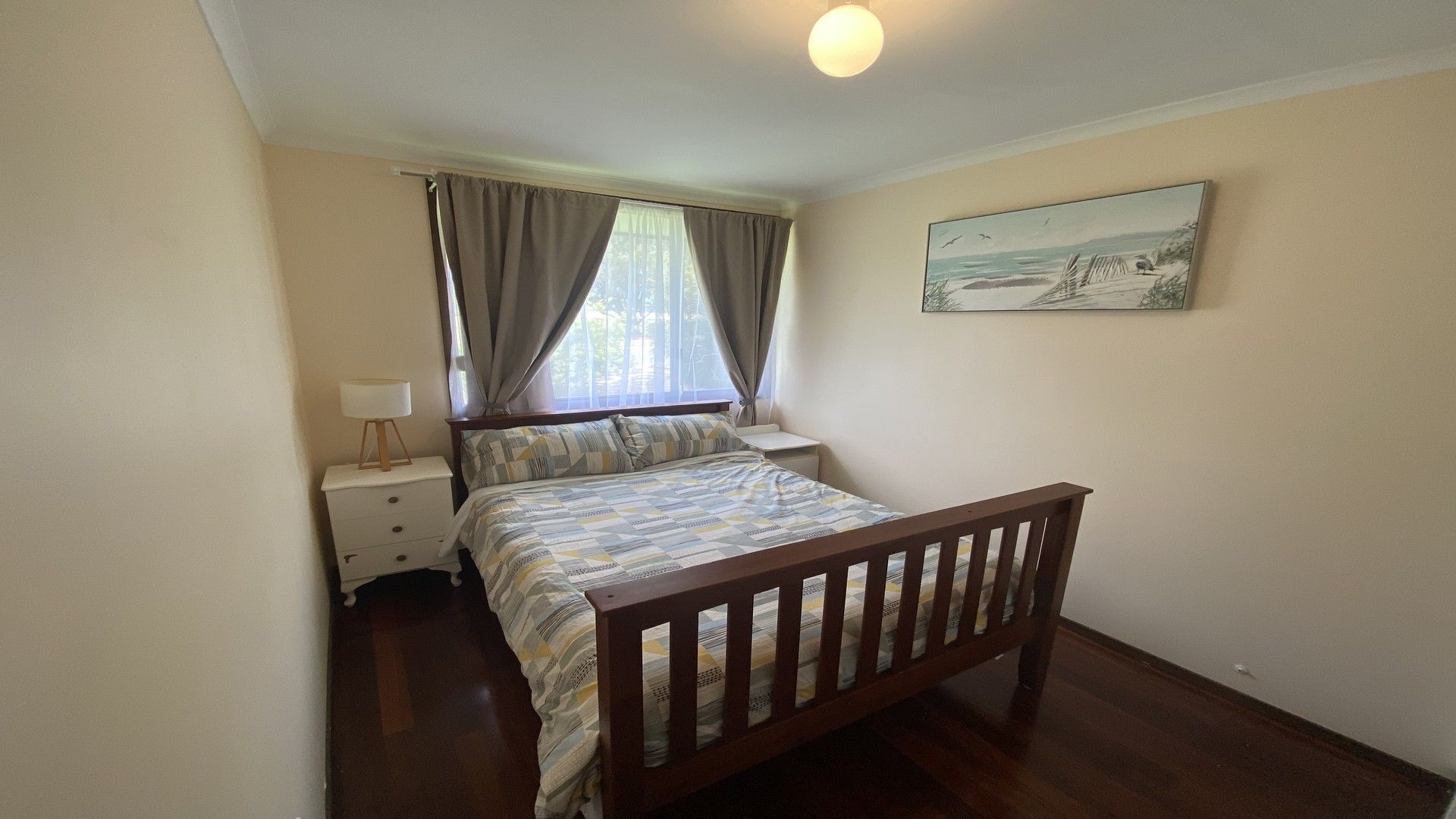 4 bedrooms, WiFi, bed sheets