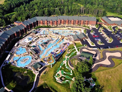 2BD/Wisconsin Dells - Access to Water Parks!