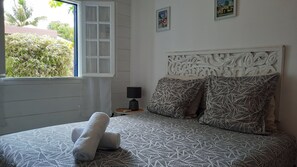 3 bedrooms, desk, iron/ironing board, travel cot