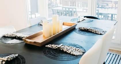 Newly renovated modern & spacious home complete with a private pool!
