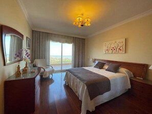 4 bedrooms, iron/ironing board - Villa Humboldt By TOR (La Orotava)