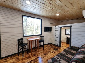 Interior - Quiet private pond getaway (New Ipswich)