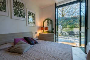 2 dormitorios, tabla de planchar con plancha, wifi gratis y ropa de cama