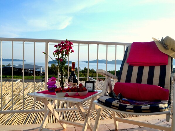 Apartment | View from property - Apartments Lina - Three Bedroom Apartment With Two Balconies and Sea View (Dubrovnik)