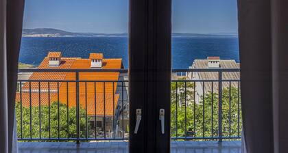 Holiday Home With Pool in Klenovica