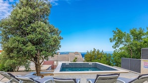 House | Pool - Holiday Home With Pool in Klenovica (Novi Vinodolski)