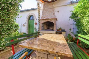 Apartment | Property amenity - Apartment in Medulin Near Sandy Beaches (Medulin)