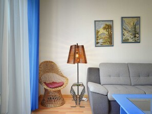 Apartment | Living area - Apartment in Medulin Near Sandy Beaches (Medulin)