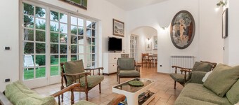 ア ルデアのビューティフル ホリデーホーム ウィズ ガーデン