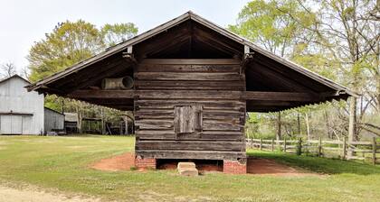 Historic farm stay in the heart of Alabama's Black Belt Region.