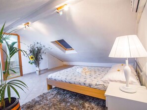 Apartment | 2 bedrooms - Apartments Tino- Two Bedroom Apartment With Terrace and Sea View (Sutivan)