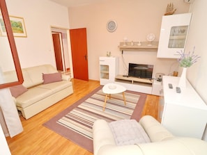 Apartment | Living area
