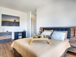 Villa | 3 bedrooms, individually furnished, iron/ironing board, bed sheets - Apartment in Croatia Near Scenic Coastline (Liznjan)