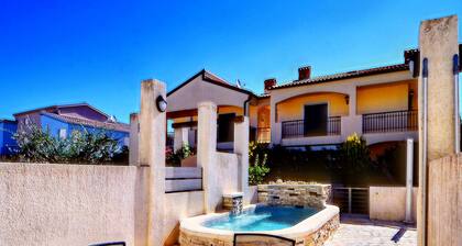 Villa in Banjole Near Crystal Clear Sea