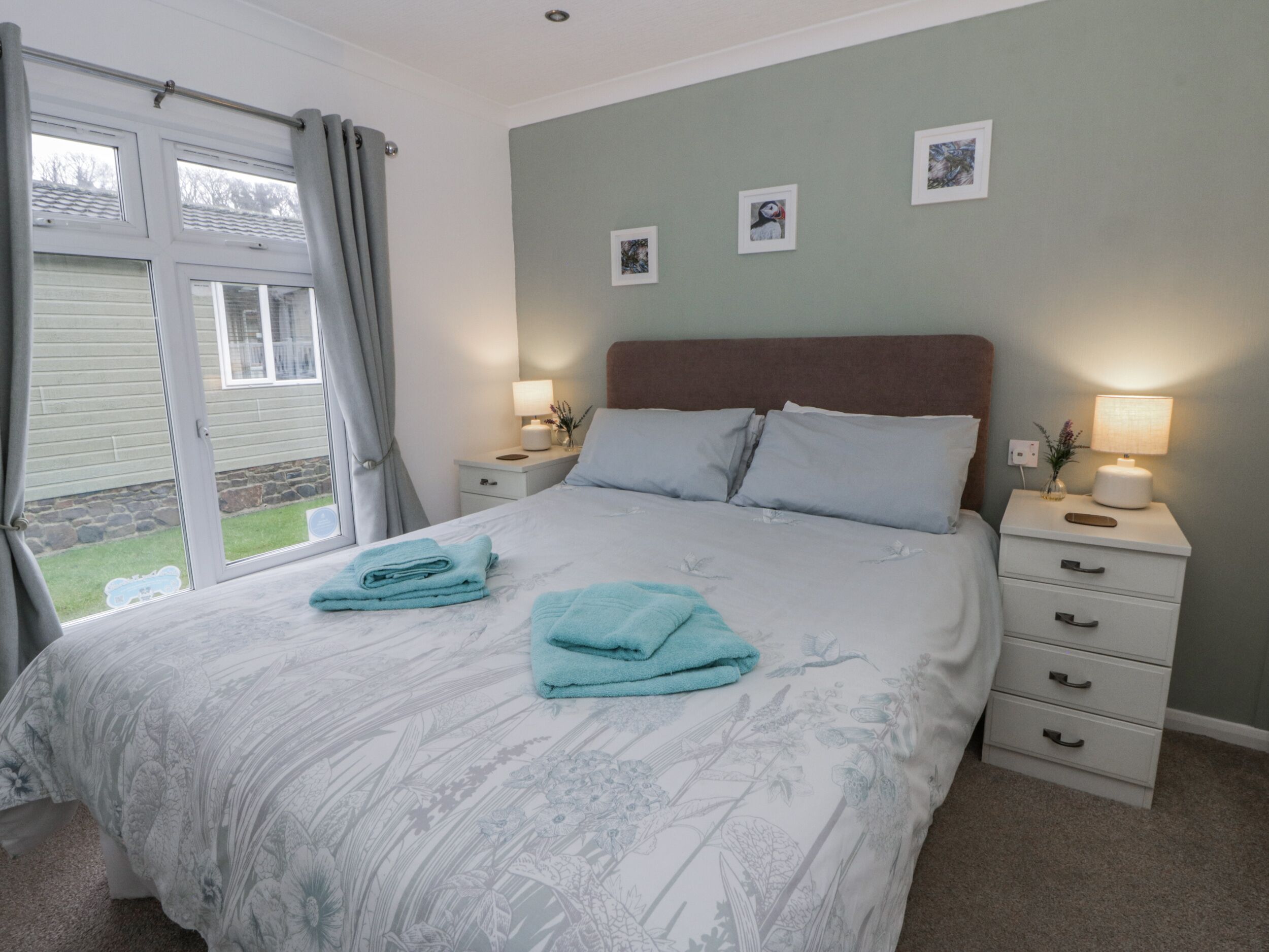 Cottage | Bahagian dalam