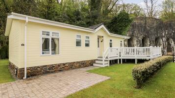 Casa rural | Façana frontal de l'allotjament