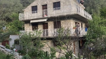 Apartment | Exterior