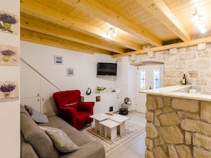 Apartment | Living area