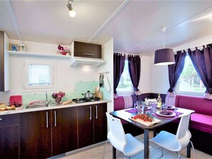 Mobile Home | Private kitchen - Mobile Home by Lake Trasimeno With Pool (Castiglione del Lago)