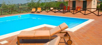 Belvilla by OYO Lovely Estate in the Sabina Hills