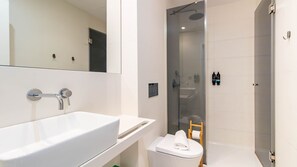 Hair dryer, towels