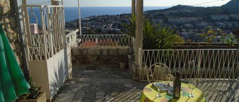 Lejlighed | Udendørs spisemuligheder