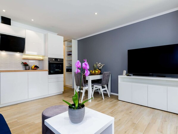 Apartment | Living area