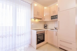 Apartment | Private kitchen