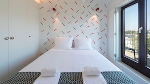 2 habitaciones, tabla de planchar con plancha y wifi gratis 
